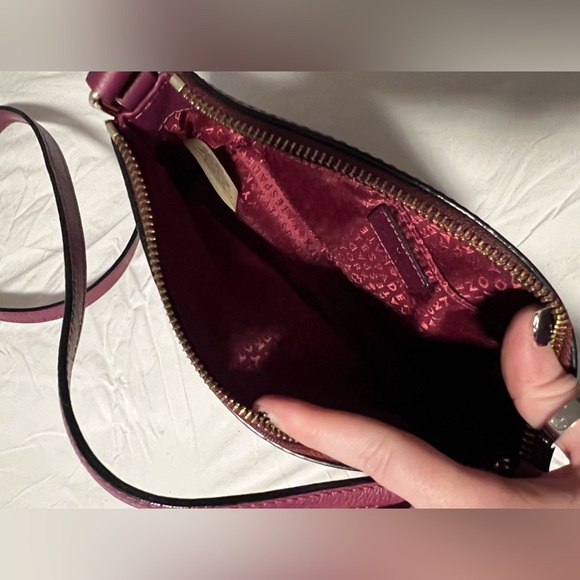 Kate Spade Crossbody - Picture 2 of 3